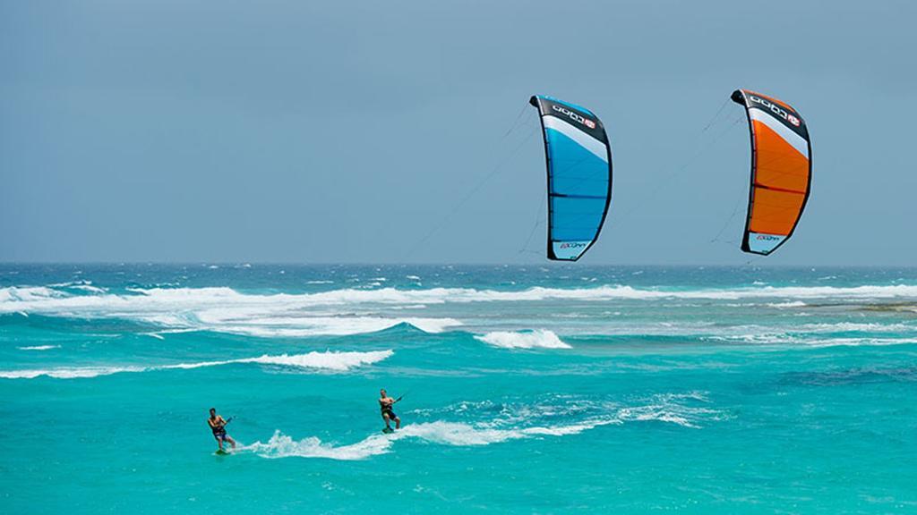 Sandpiper Beach Apartments Palm Beach Esterno foto